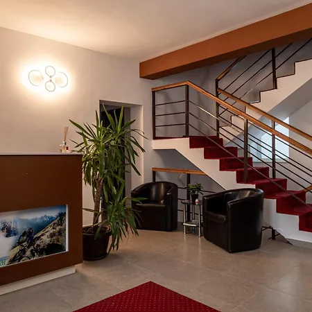 Guest house Edelweiss 4*