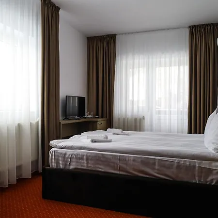 Guest house Edelweiss 4*
